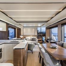 Legend II Yacht 