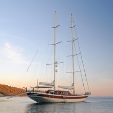 Vivien Yacht 
