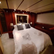 Naughty By Nature Yacht 