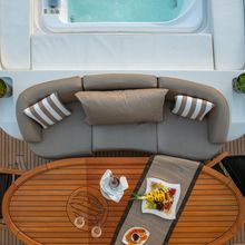 Cosmos Yacht 