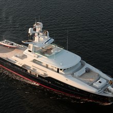 V6 Yacht 