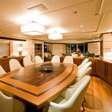 Space Y Yacht Dining Salon - Table