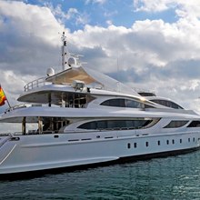Moza Yacht 