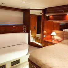 Java Yacht 