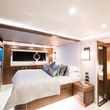 Glasax Yacht 