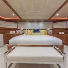 At Last Yacht 