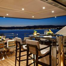 Bella Vita Yacht 