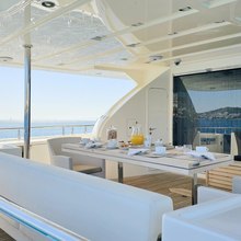 Infinitas Yacht 