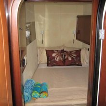 Delphine Yacht 