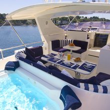 Manara Yacht 
