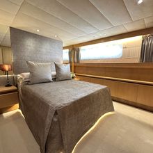 Cheetah Moon Yacht 