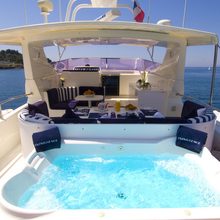 Manara Yacht 