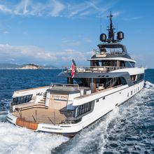 Navis Yacht 