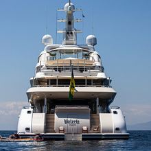 Meridian A Yacht 