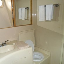 Zia Yacht 
