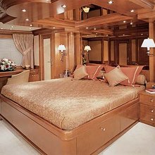 Lou Spirit Yacht Double Stateroom