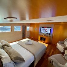 Seven Yacht 