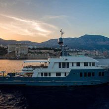 Zulu Yacht 