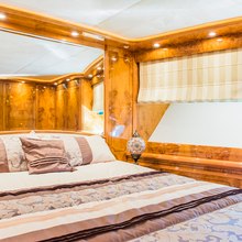 Hemera Cuarta Yacht 