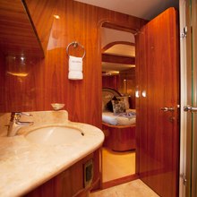 Pipe Dreams Yacht 