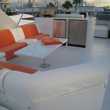 Azure Yacht 