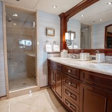 Sonician Yacht 