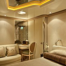 Loretta Yacht Guest Stateroom - Seating