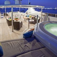 Coco Yacht Jacuzzi & Seating