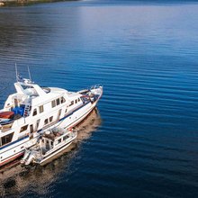 Glacier Bear Yacht 