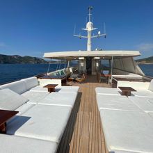 Jura II Yacht 