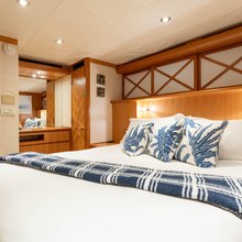 Break Away Yacht 