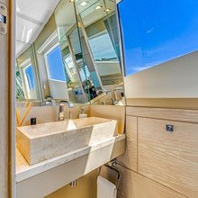 Seaduction Yacht 