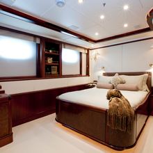 Tobi Star Yacht Queen Stateroom