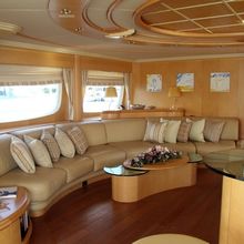 Blue Breeze Yacht Upper Saloon - Seating