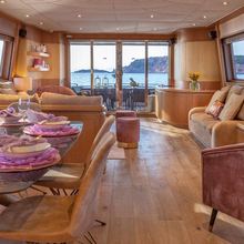 Hammerhead Yacht 