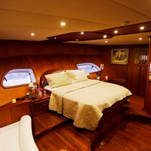 Ilknur Sultan Yacht 