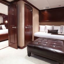 Bouchon Yacht Twin Stateroom