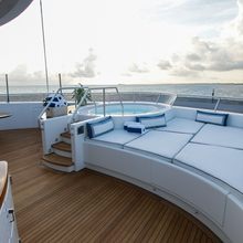 Blue Moon Yacht 