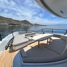 Dulce De Leche Yacht 