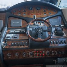 Viva Lola Yacht 