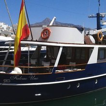 Falcao Uno Yacht 