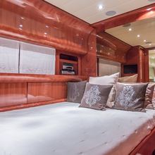 Ecj Luxe Yacht 