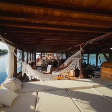 Majik Yacht 