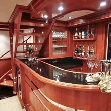 Tubarao Yacht 