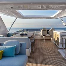 Solstice Yacht 