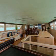 Island Time Yacht 