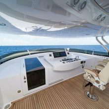 Empress Yacht 