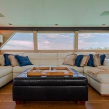 Island Time Yacht 