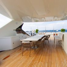 Darling Yacht 
