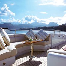 Majestic Yacht Sundeck - Seating